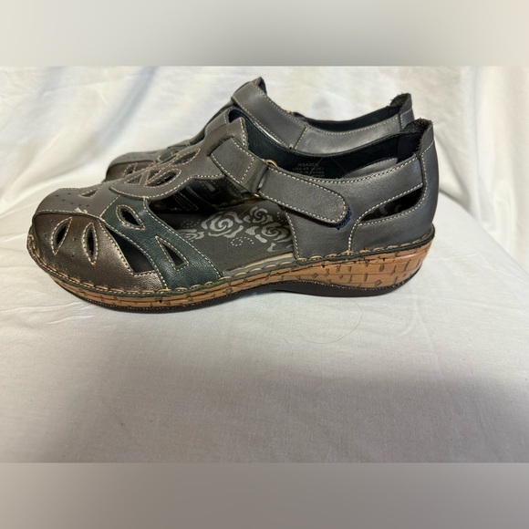 Propet Dark Gray Leather Clogs - Picture 8 of 11